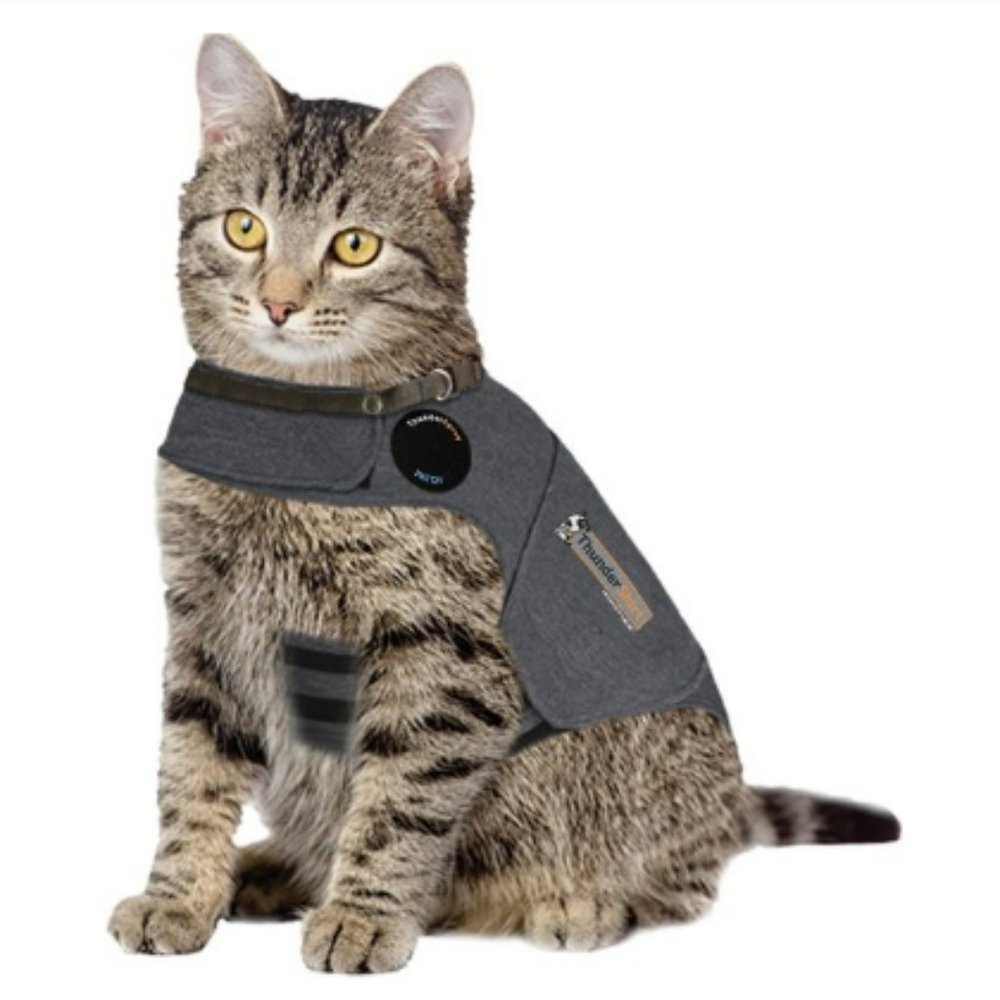 Thunder Shirt for cats Large anxiety vest